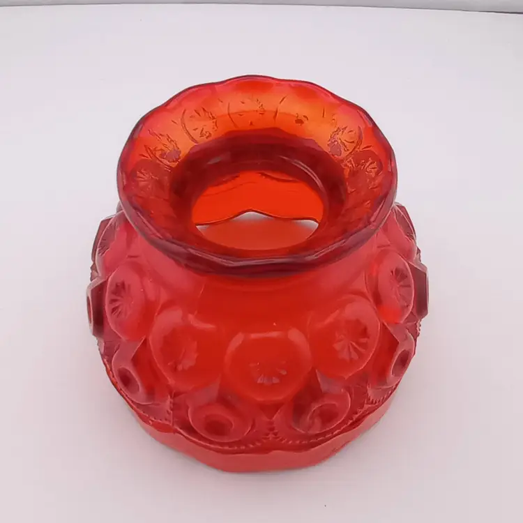 L.E. Smith "Moon and Stars" amberina fairy lamp shade