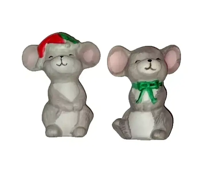 Christmas Mistletoe Mice Shakers Around World House Of Lloyd Taiwan
2 3/4" T