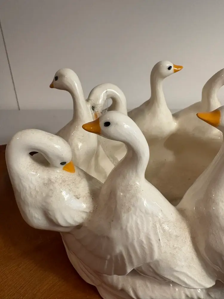 Vintage Gaggle Of Geese In A Ring Circle Ceramic Vase Planter