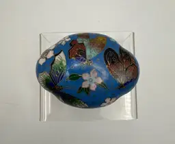 Vtg Chinese Cloisonné Enamel Blue Trinket Box Foral And Butterfly Motifs