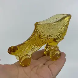 Amber Daisy & Button Glass Roller Skate 4”