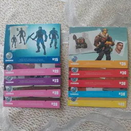 Lot of 22 2019 Panini Fortnite common cards. (E)