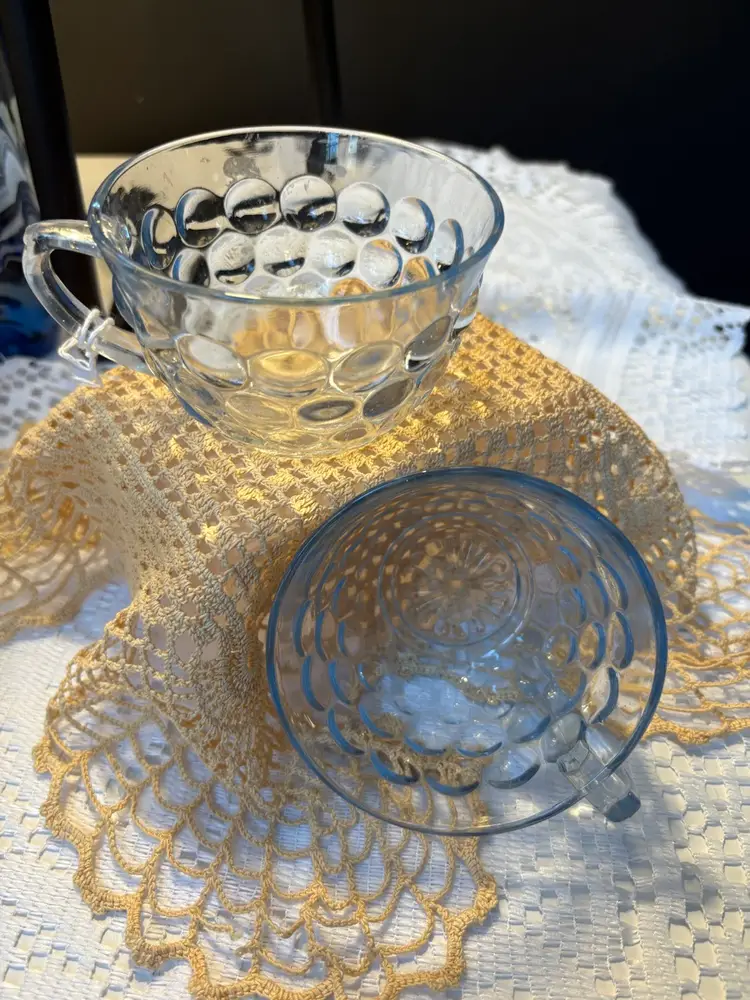 Two Blue Anchor Hawking Dot Glasses