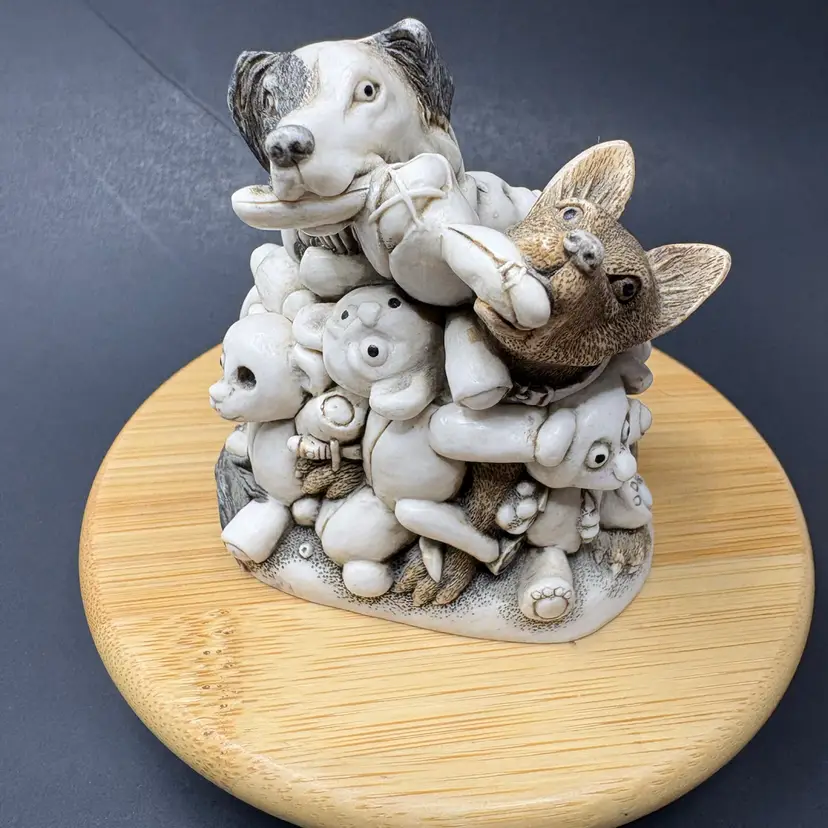 Harmony Kingdom Perished Teddies Trinket Box