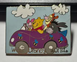 Walt Disney World, Official Trading Pin 2004, Winnie the Pooh & Gang in Car