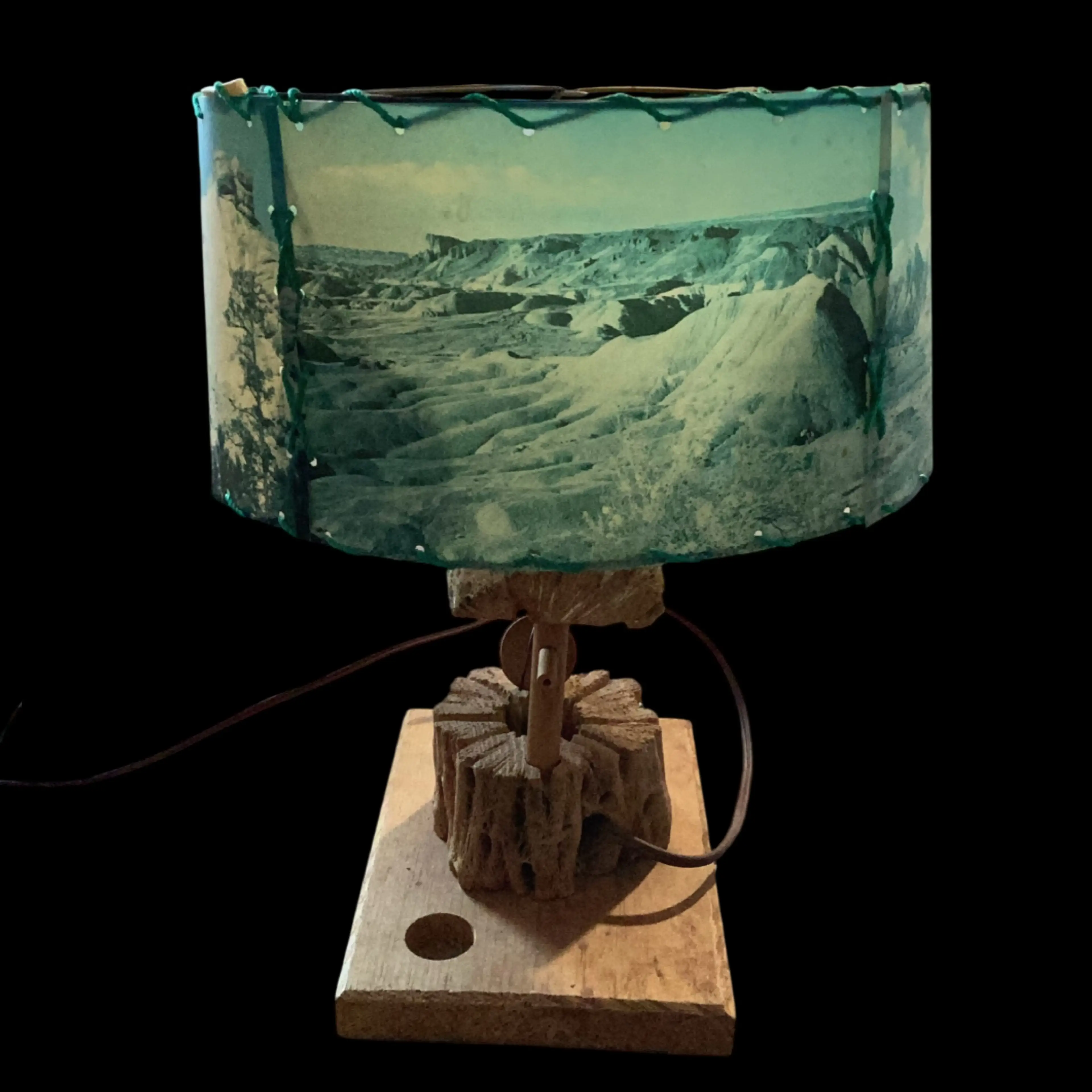 Image 2 of 7