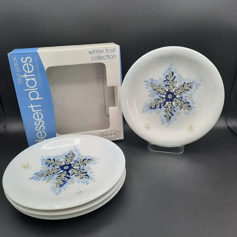 HOME for the Holidays Christmas Snowflake Salad Dessert Plates Blue Set of 4 New in Box