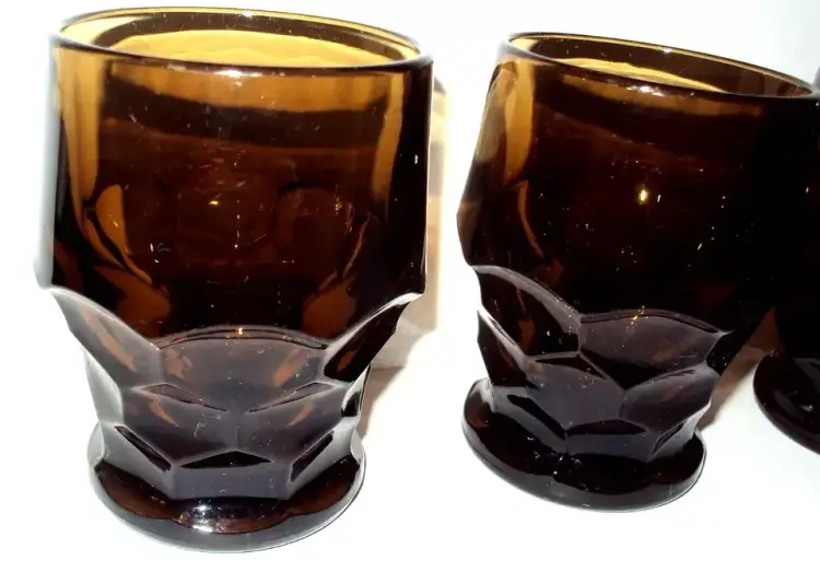 Set of 4 Viking Glass Georgian Brown Glass Tumblers Honeycomb Pattern Vintage