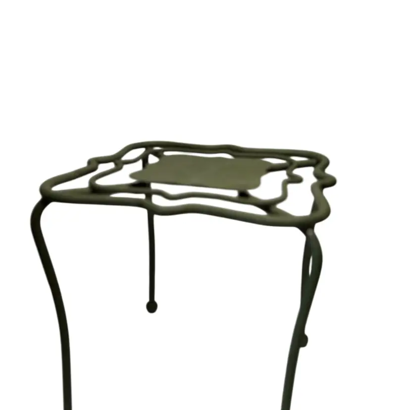 Metal Green Antiqued Plant Stand/Riser
7x6 1/2