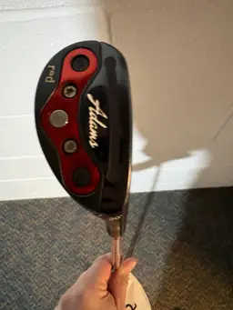 Adams Red Hybrid 20 Degree