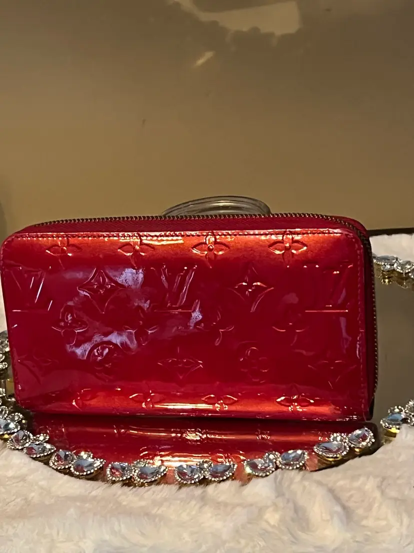 Louis Vuitton Vernis Wallet