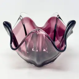 Vintage Koshida Japan MCM amethyst and clear pulled handkerchief art glass bowl