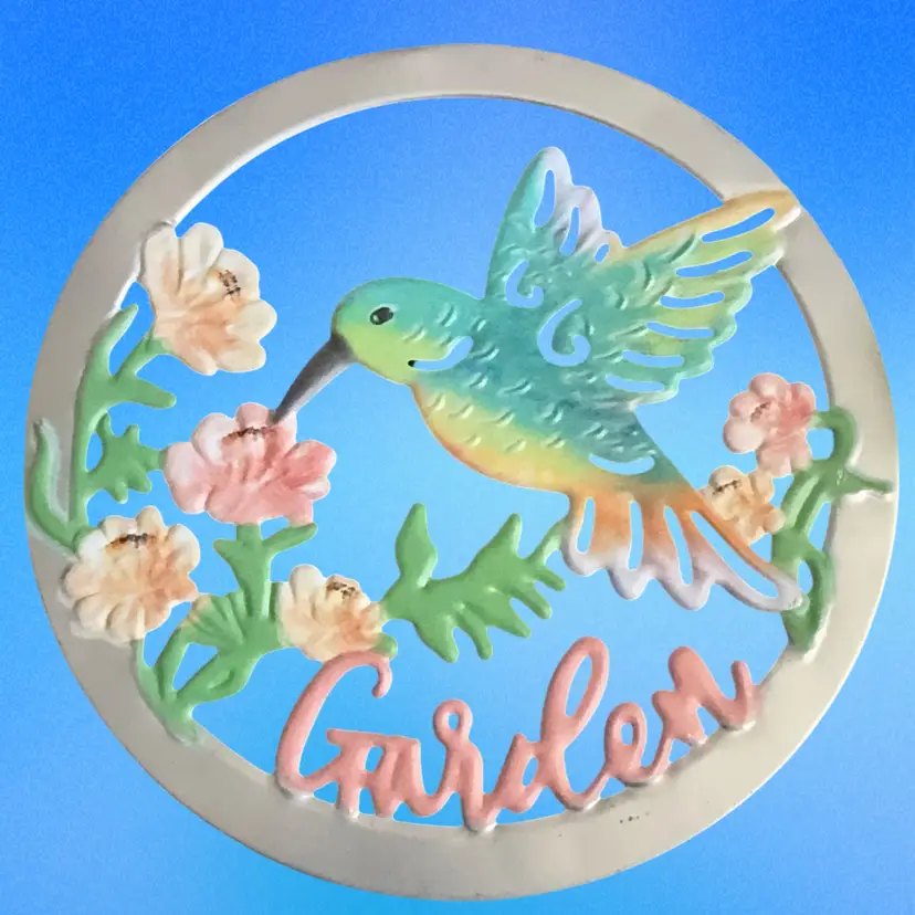 Metal Garden Hummingbird Sign