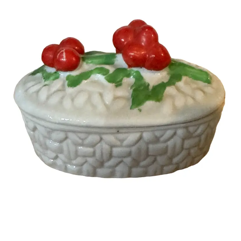 holly berries Trinket Dish