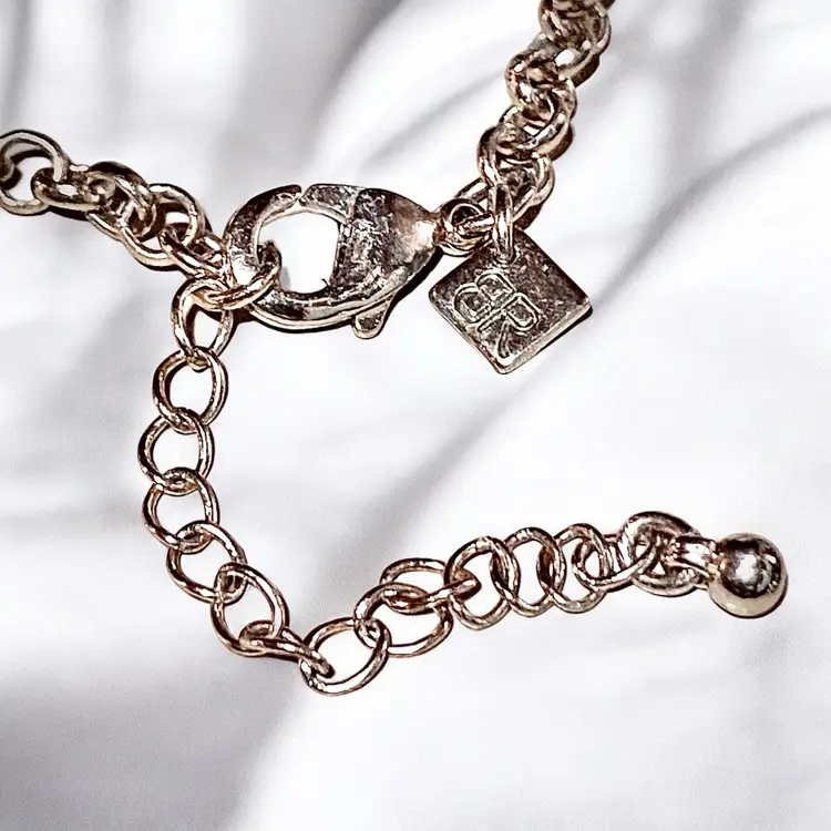 Vintage Banana Republic Gold Tone and Quilt Pillow Faceted Green 30 Inch Necklace with Lobster Claw Clasp. BR Hallmark Tag.