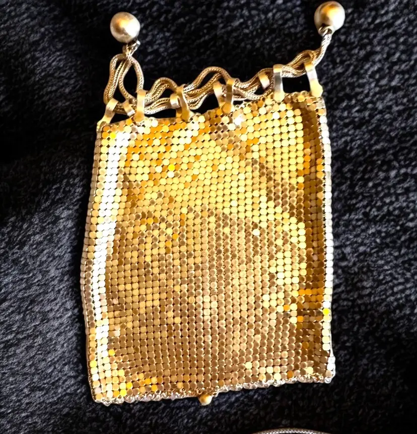 Vintage Gold Tone Mesh Drawstring Coin Bag - Possible Whiting Davis