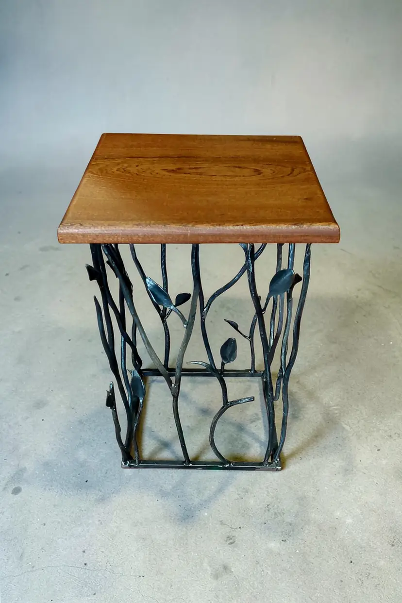 Leaf Side Table