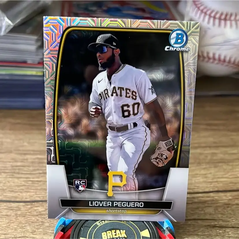 Liover Peguero 2023 Bowman Chrome Mega Box Mojo Refractor RC Pittsburgh Pirates