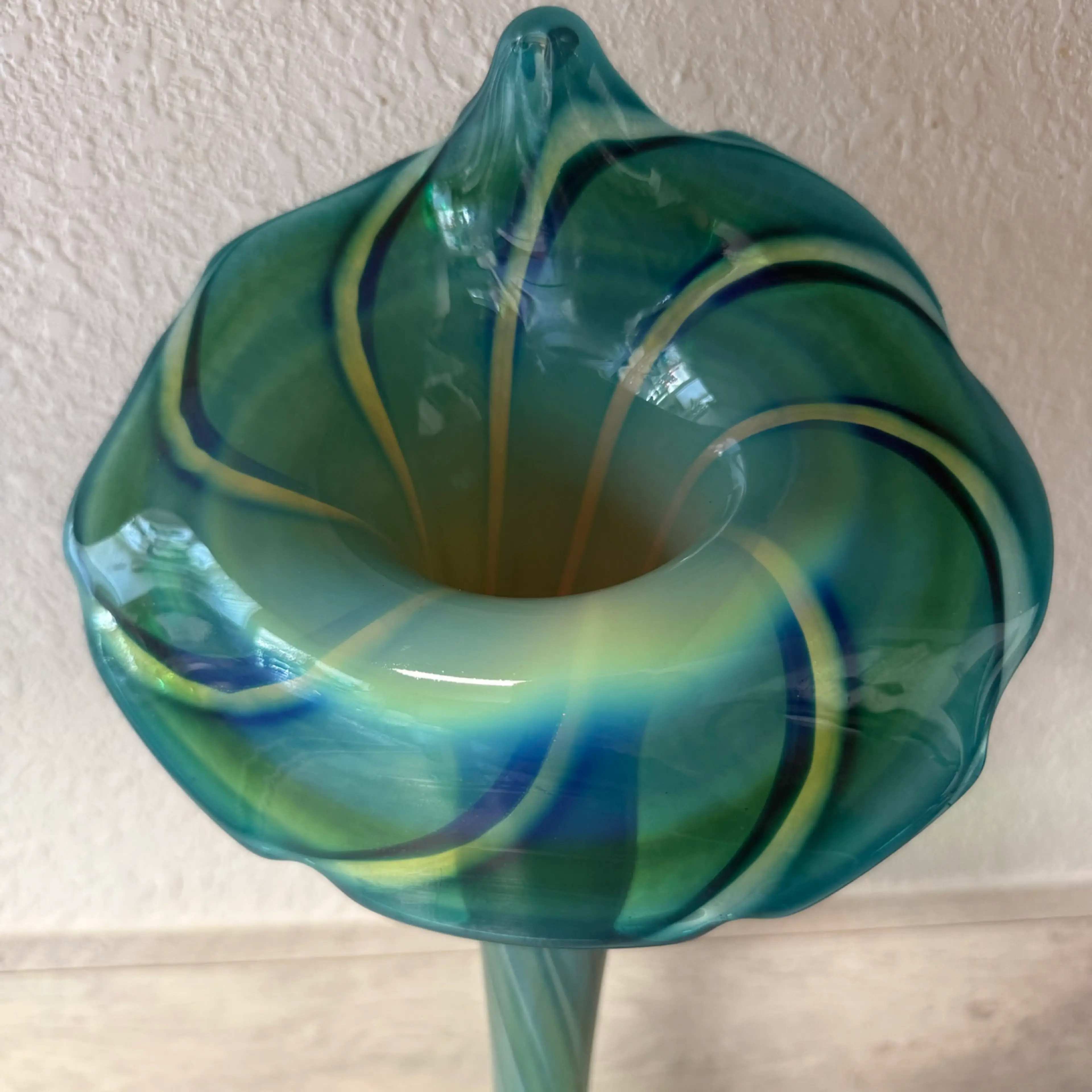 Image 2 of 12