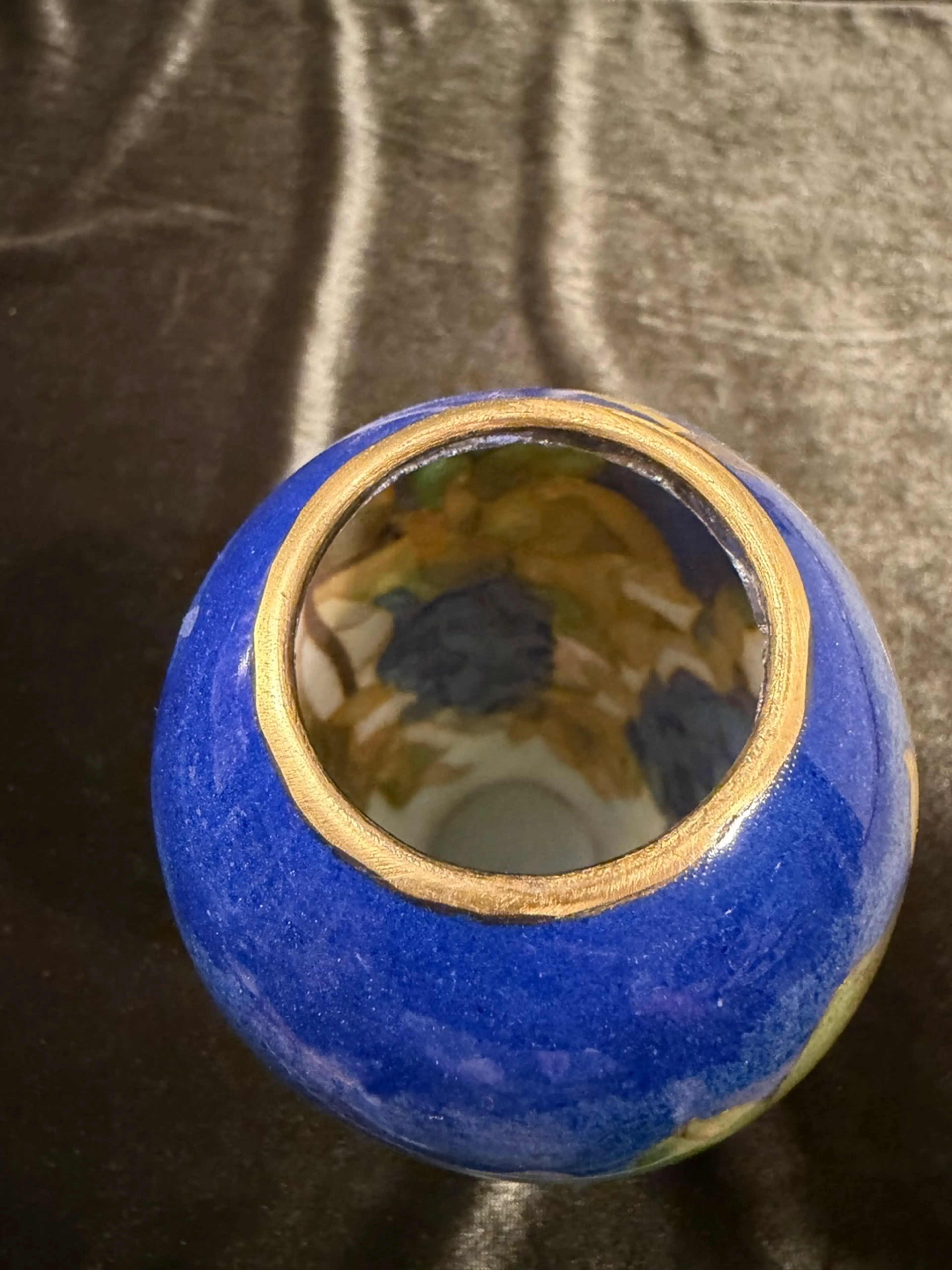 Image 4 of 10