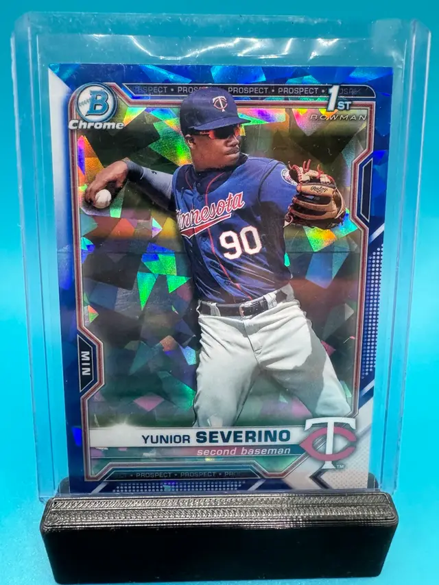 Yunior Severino 1st Bowman Sapphire Minnesota Twins