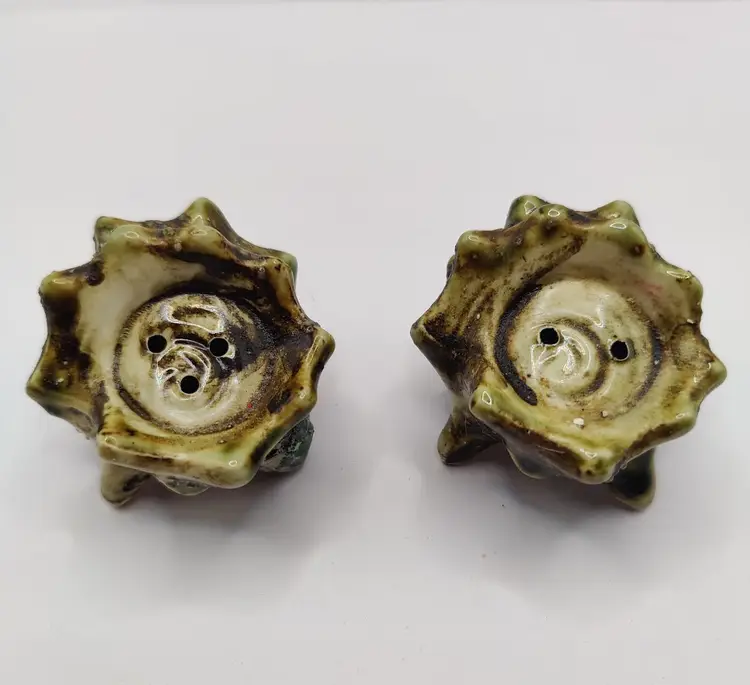 Vintage 50's Japan Majolica Shell Conch Tea Set Salt And Pepper Shakers