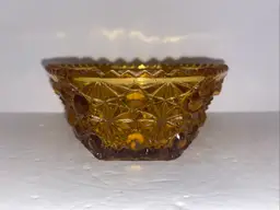 LE Smith Amber Daisy And Buttons Sawtooth Hexagon Candy Dish  5”x2.5”