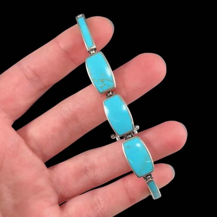 925 CFJ Graduated Turquoise Color Stone Bracelet Toggle Clasp, Sterling Silver Bracelet, Collins Fine Jewelry