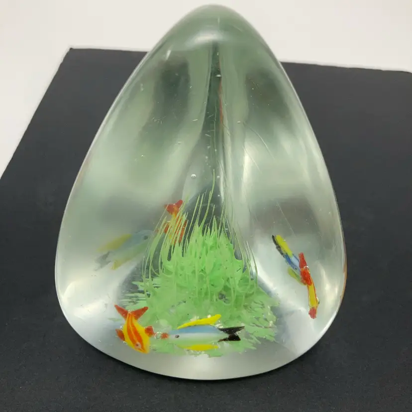 Vintage Aquatic Glass Paperweight! 5” Tall x 3 1/2” Wide! READ! Scratches And 2 Chips As Seen In Close Up Pictures! Buff Worthy!