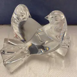 BACCARAT CRYSTAL LOVEBIRDS OR LOVING DOVES