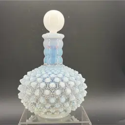 VINTAGE FENTON OPALESCENT PERFUME BOTTLE