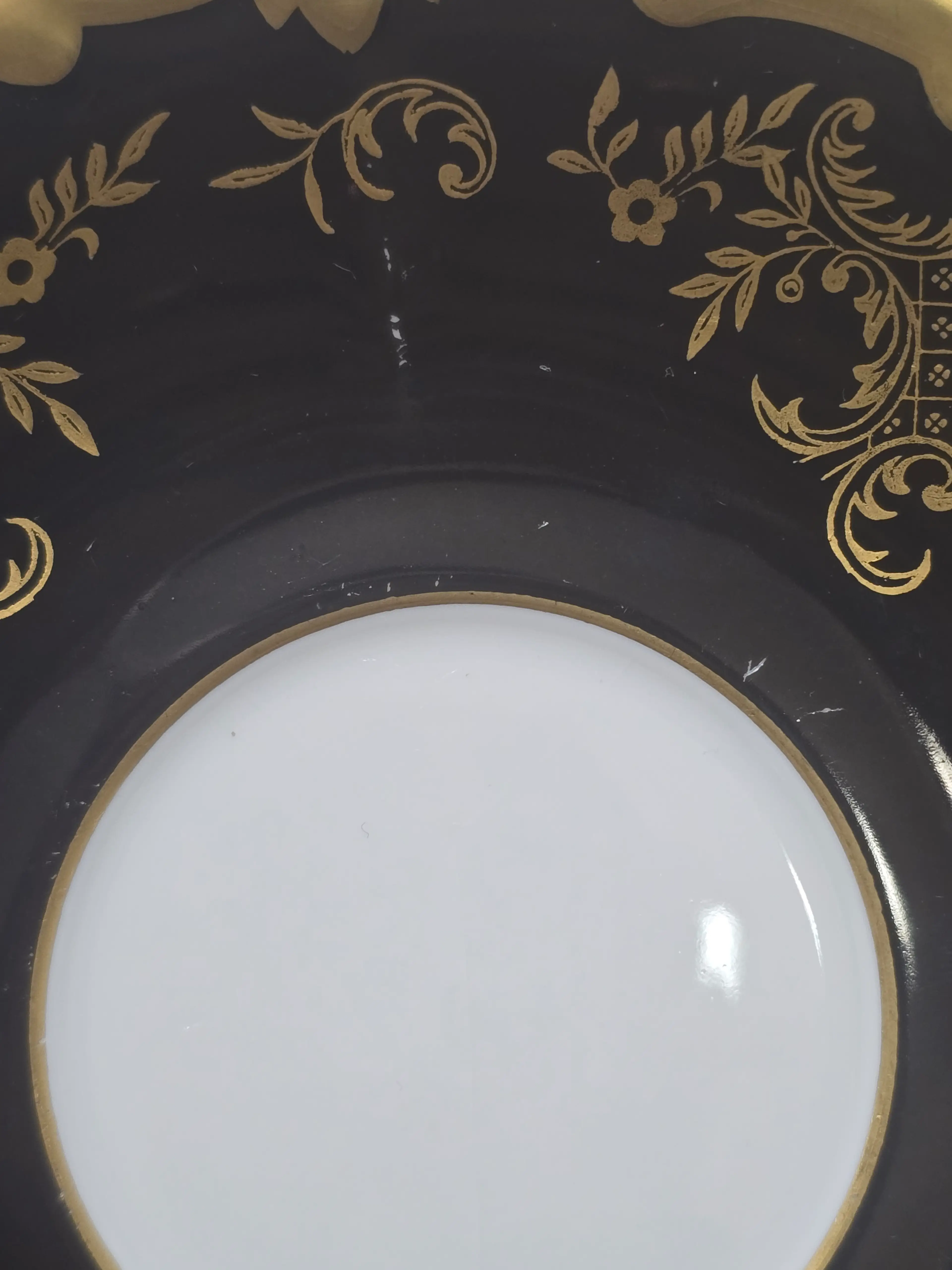 Image 4 of 19