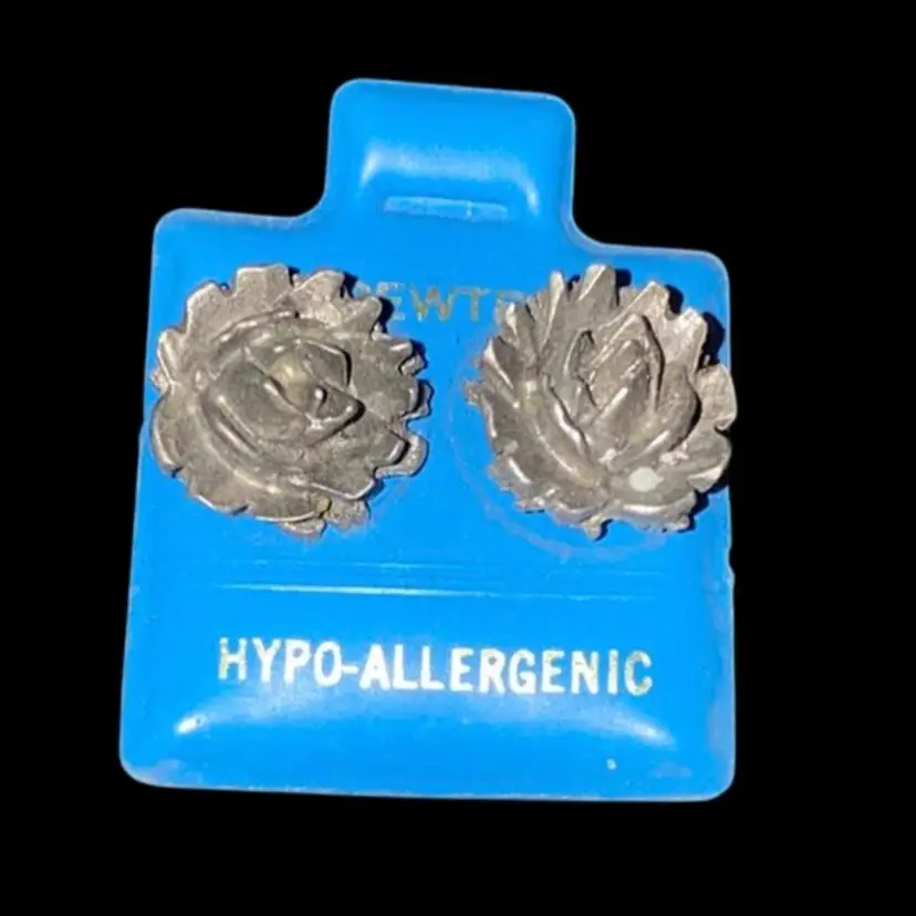 #16- New Old Stock Vintage 1980S Pewter Post Earrings As Pictured