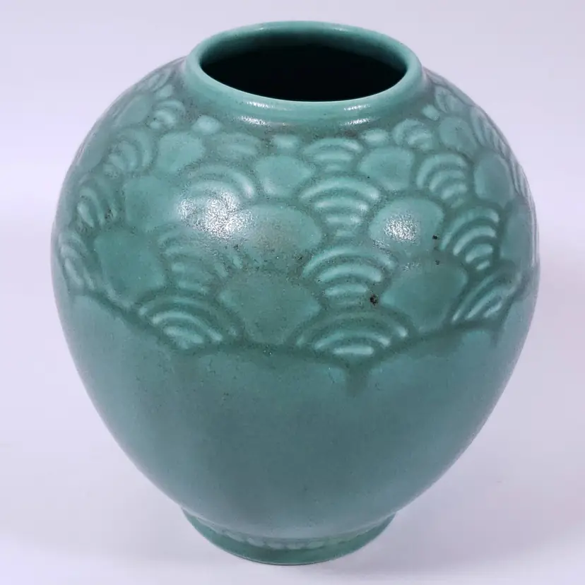 ROOKWOOD POTTERY 1941 Art Deco Geometric Fan Matte Green XLI 6653 VASE