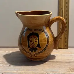 Pennsbury Pottery VTG 4 Inch Pitcher
