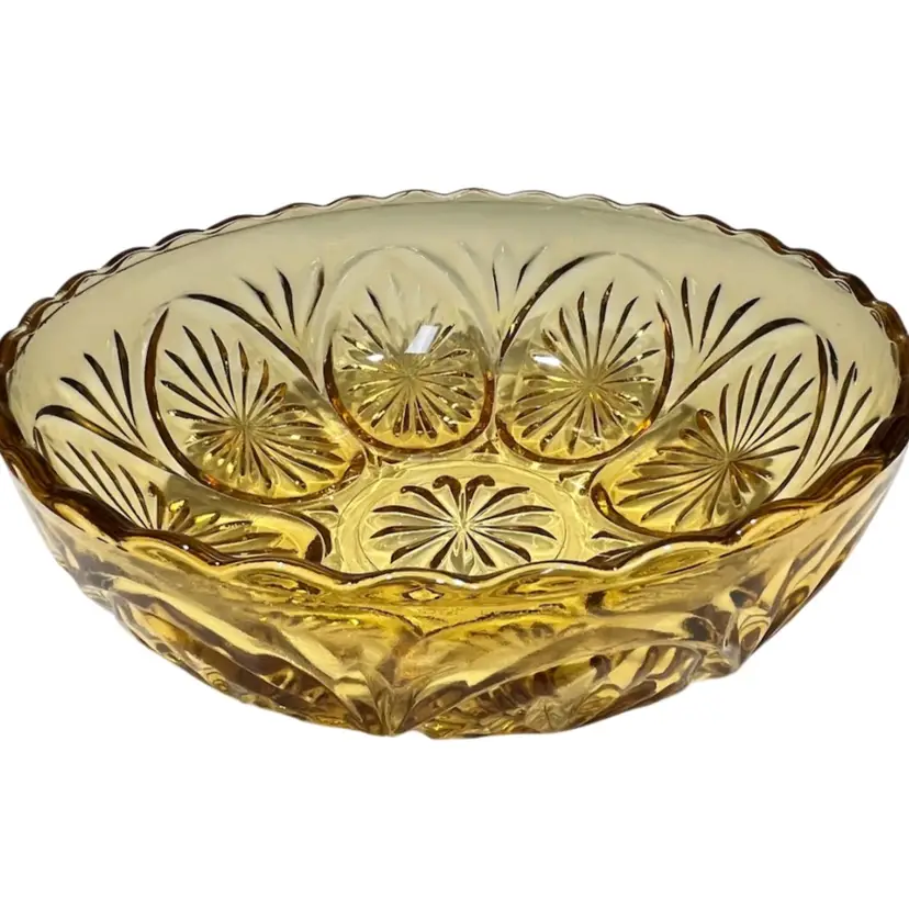 Anchor Hocking- “Medallion” -Amber Bowl – 8” x 2.5”- Vintage Pressed Glass-1970’s