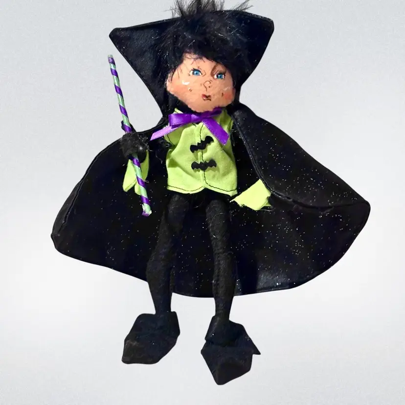 Annalee 2009 Vampire Sparkle Warlock 8” Halloween