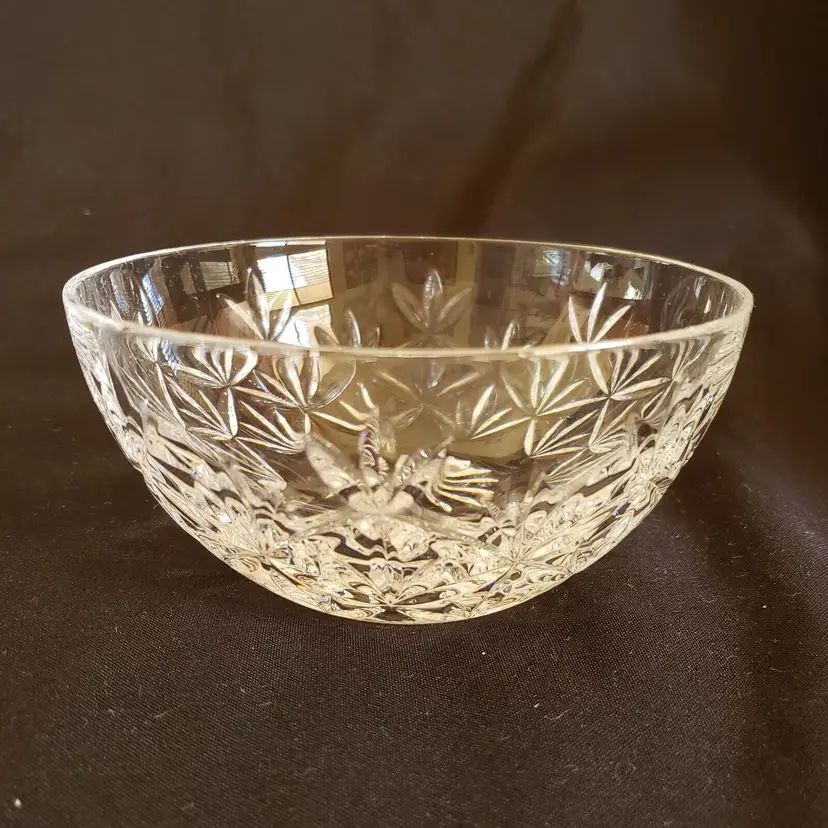 Tiffany & Co Lead Crystal Bowl with Pattern 5 1/4" & Etched Tiffany & Co logo