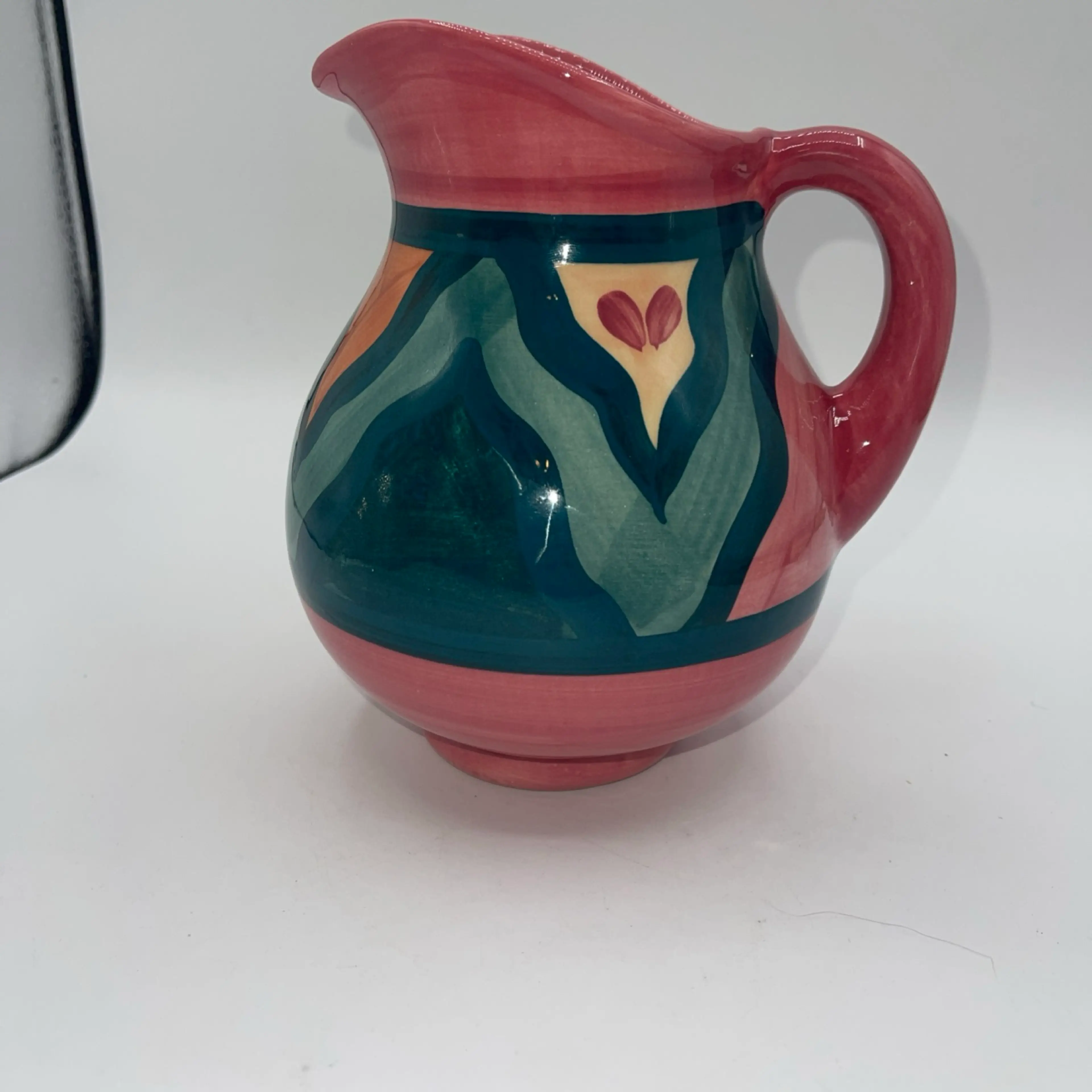 Image 2 of 8