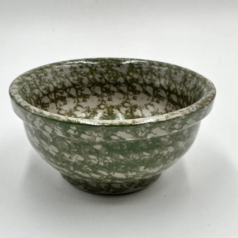 Beaumont Brothers Pottery BBP Green Spongewear Country Cottage 5 Inch Vintage 1991 Bowl