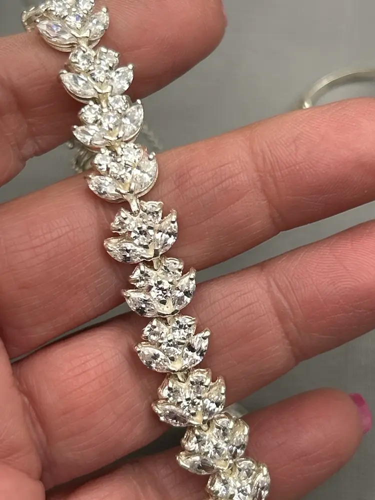 Promise Collection Sterling Silver CZ Floral Link Bracelet – Leaf & Flower Design, 8”