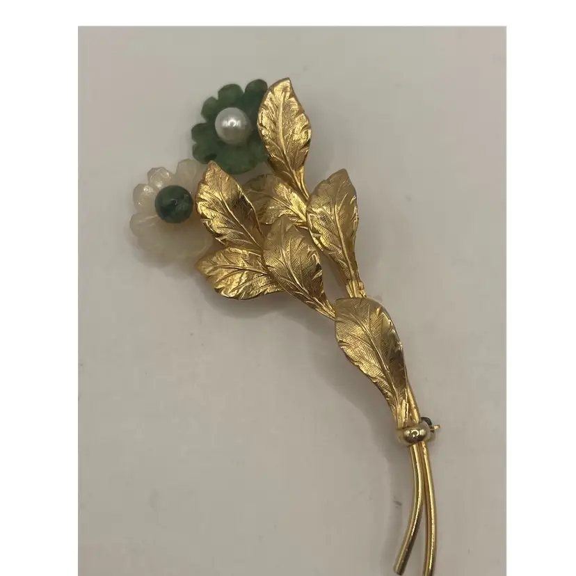 Vintage Binder Brothers 12K GF Brooch, Jade And Mother Of Pearl Flowers, Gold Leaves, 3”, Marked