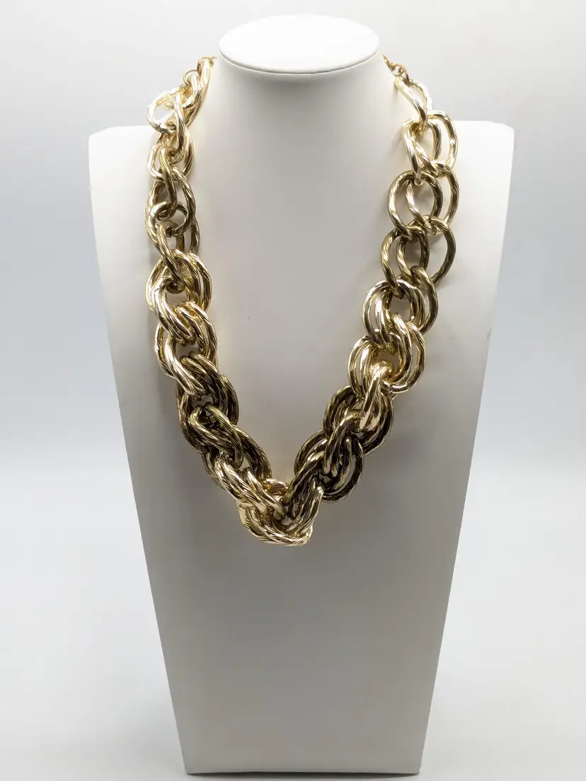 Vincero Signed Runway Chunky Gold Tone Chain Link Necklace