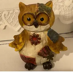 Carved Distressed Owl Butterfly & Flowers Patchwork Design 6”