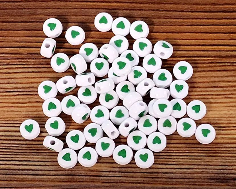 60pcs Green Heart Acrylic Beads #CC115