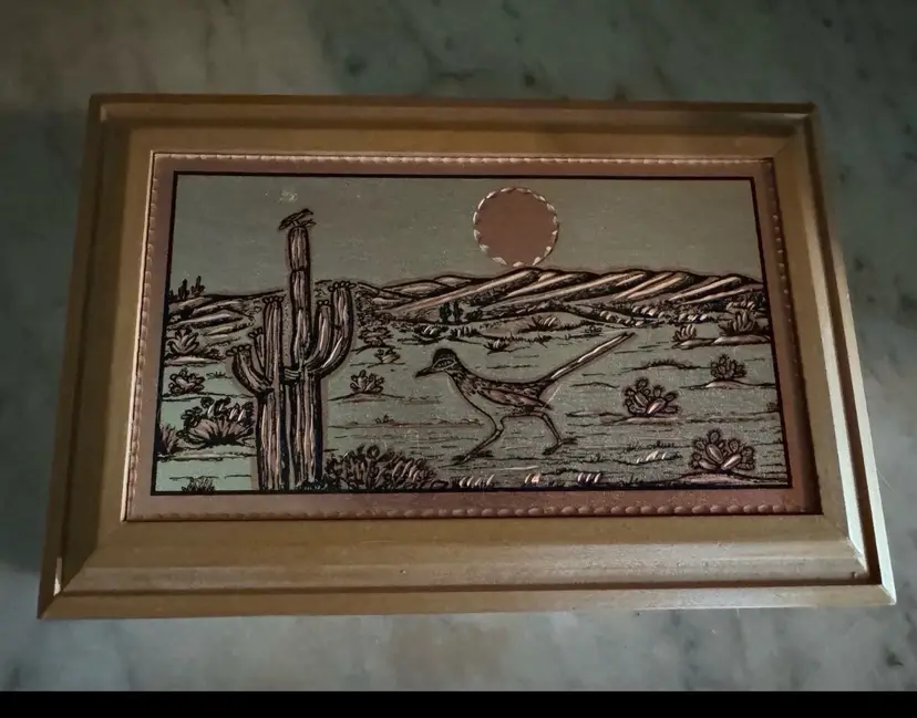 Southwestern Wooden box, Diamond Cut Copper Medallion Inlay, Desert Roadrunner