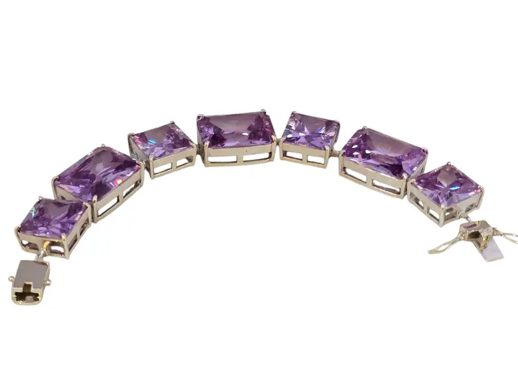 Vintage Well Made Highly Faceted Lilac Glass Square Cut Linked Bracelet (A9003)