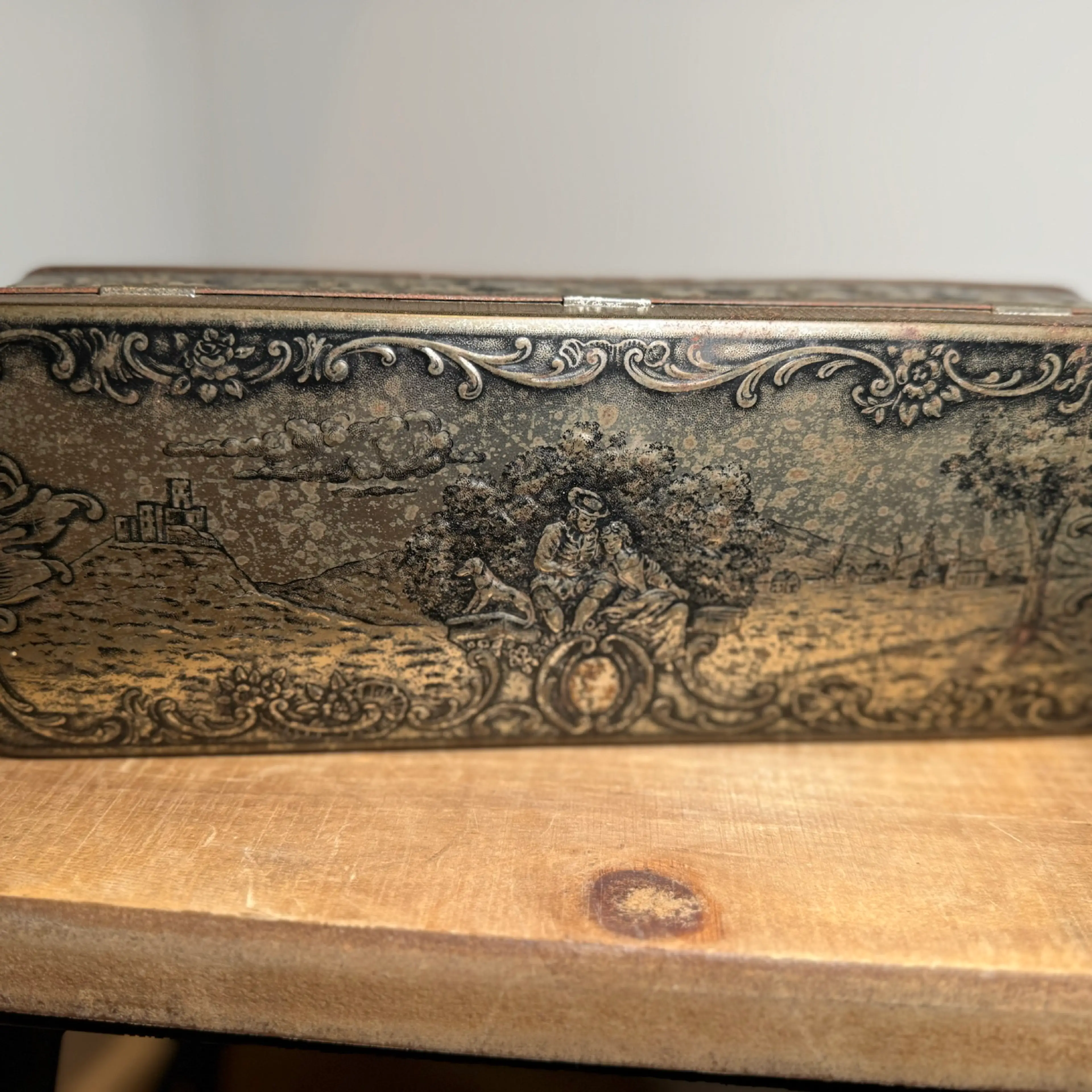 Image 2 of 4