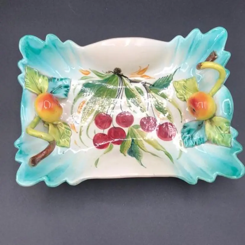 VINTAGE ITALIAN MAJOLICA HANDPAINTED CERAMIC CANDY/NUT DISH HAND-MADE IN ITALY