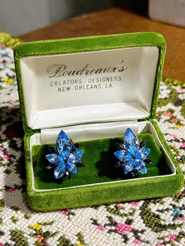 Vintage Givenchy Blue Glass Clip Ons .5”